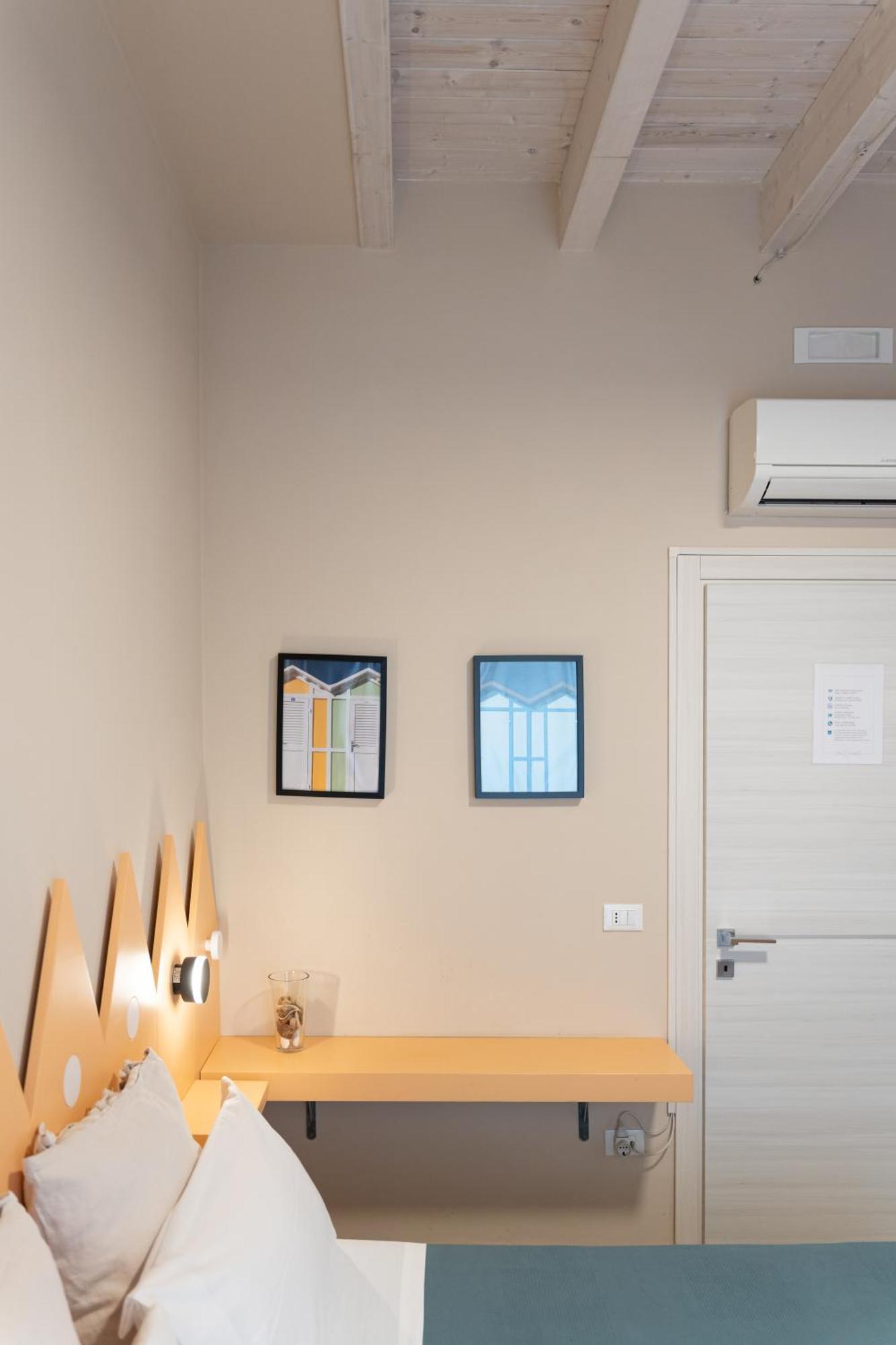 Oceano Rooms Термоли Экстерьер фото