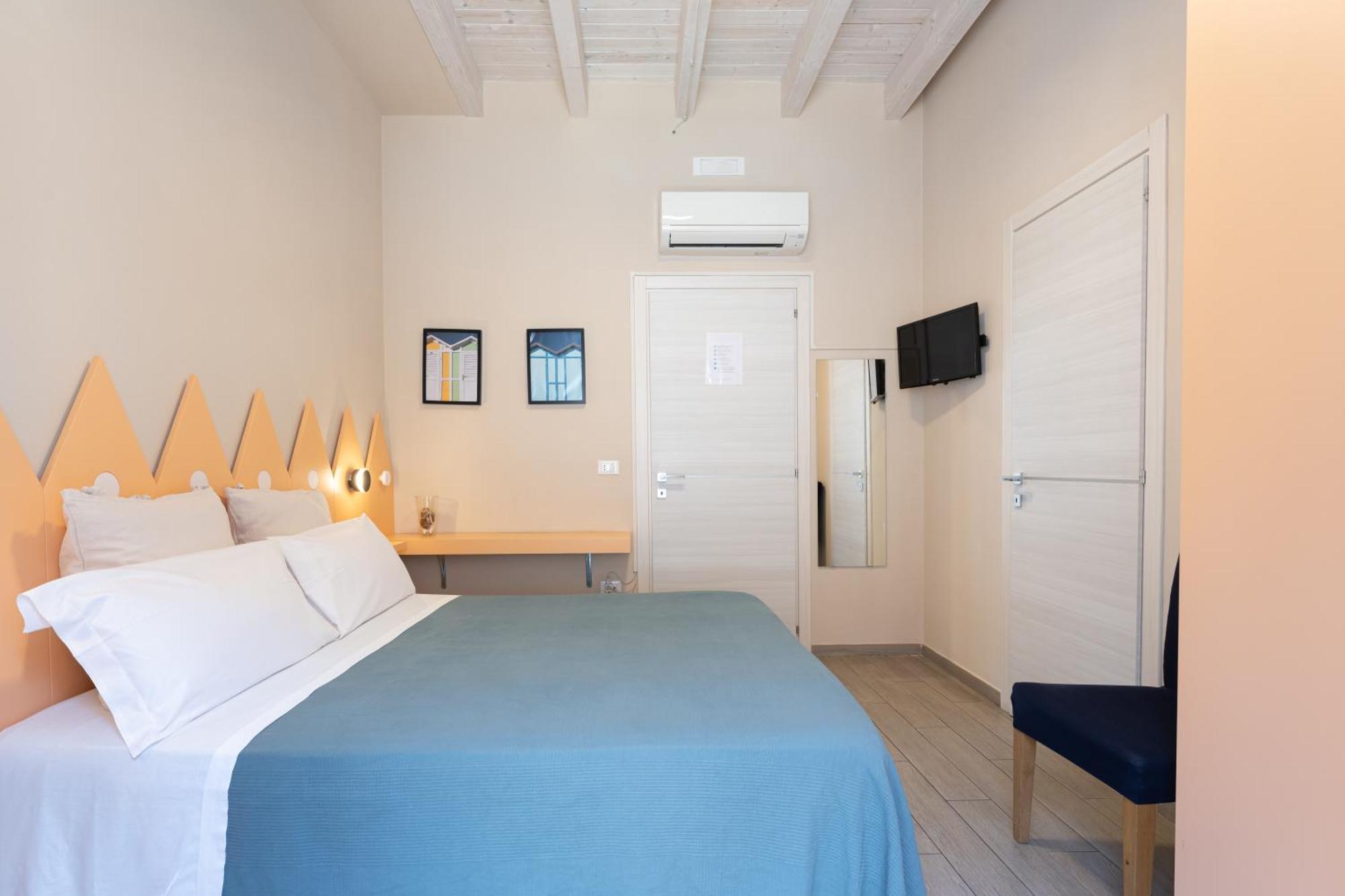 Oceano Rooms Термоли Экстерьер фото