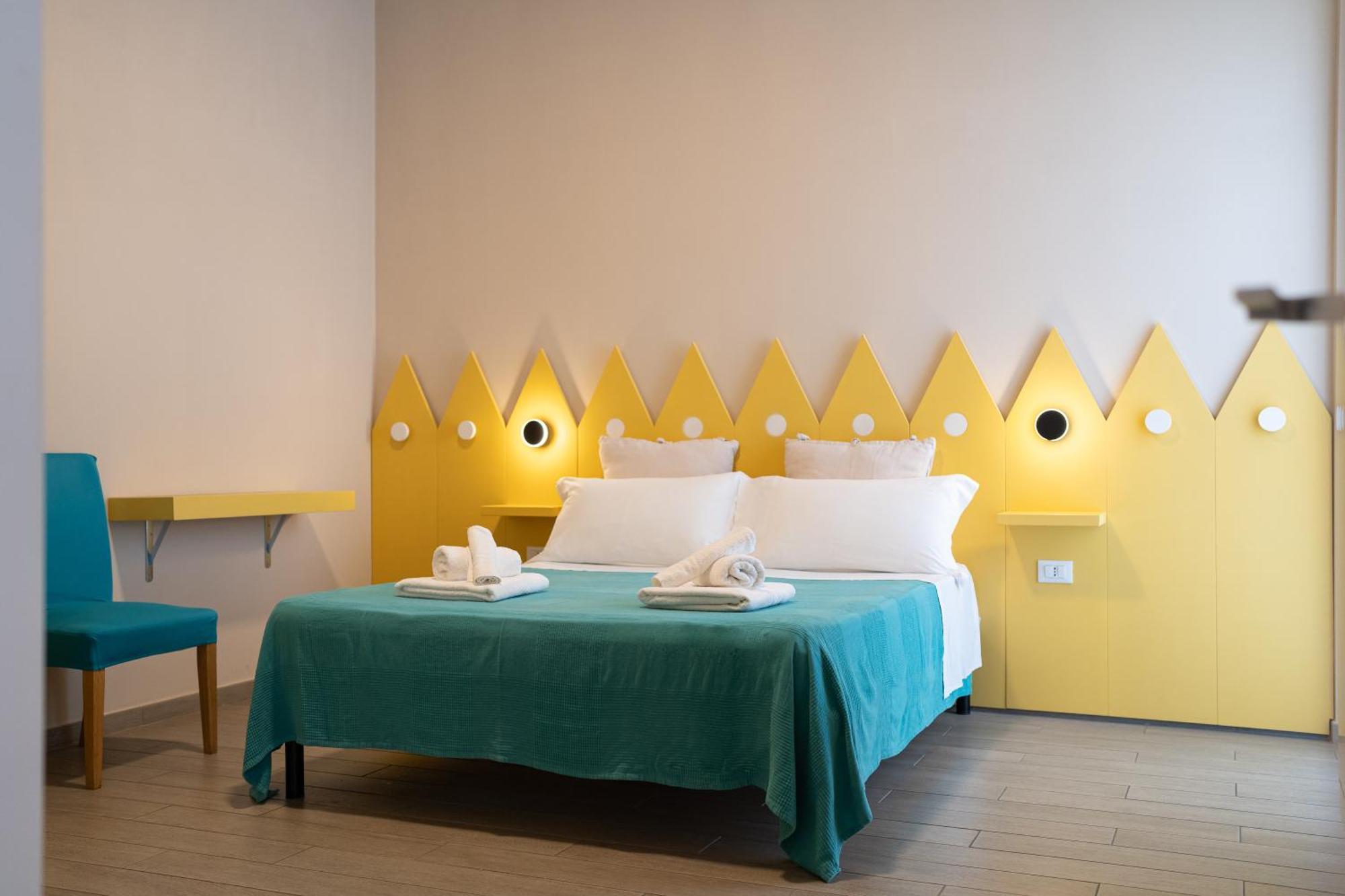 Oceano Rooms Термоли Экстерьер фото